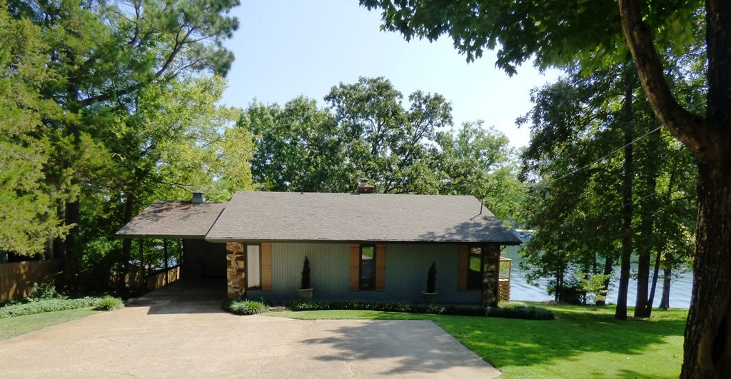 Lakeside Blue Bungalow